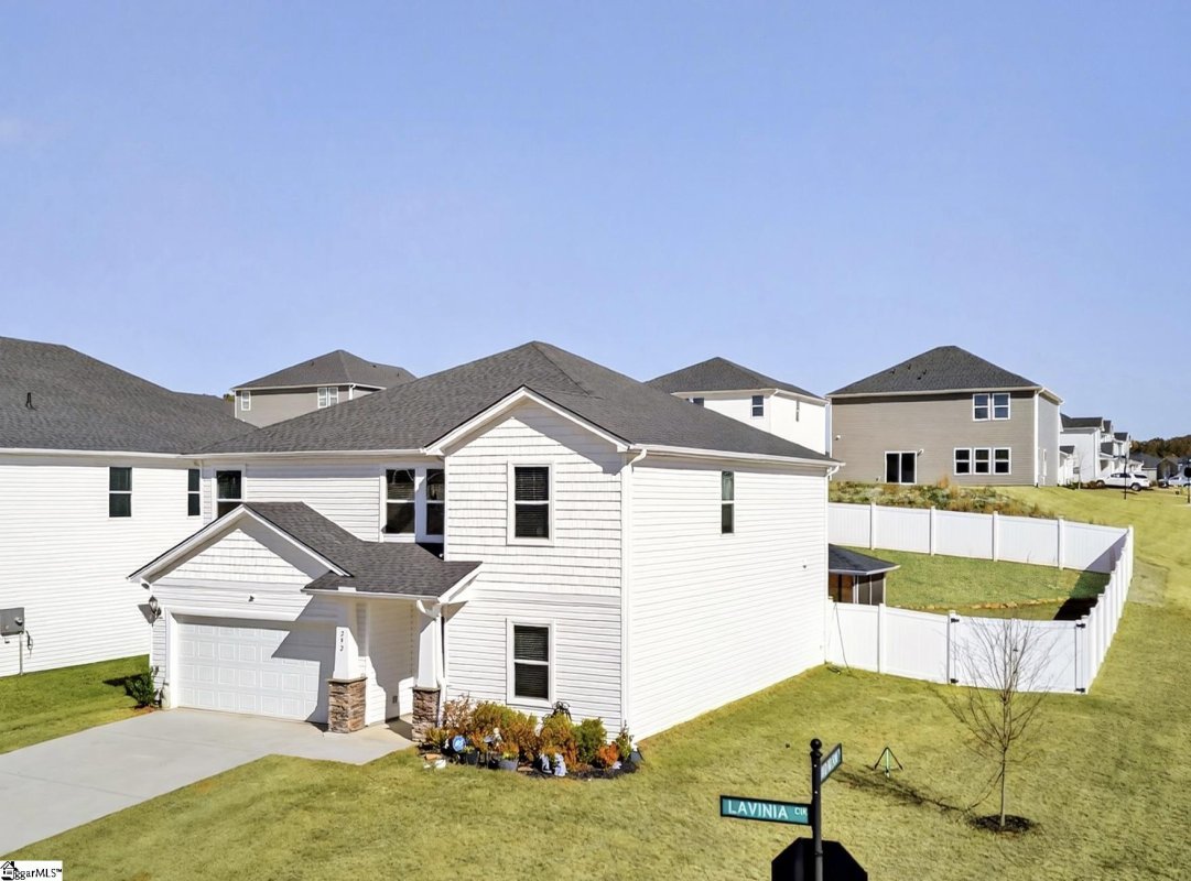 292 Lavinia Circle