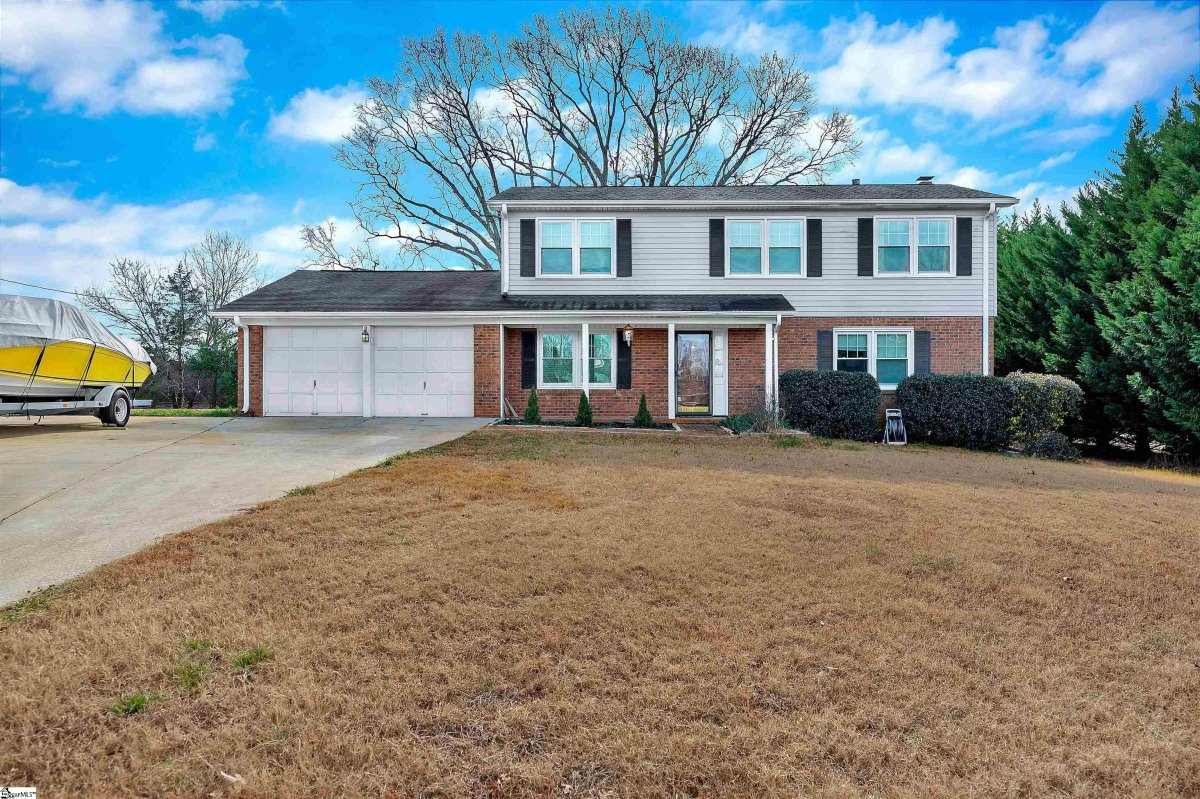 104 Forest Park Drive
