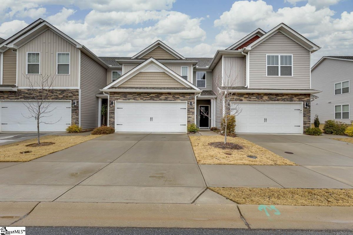 214 Reynard Trail