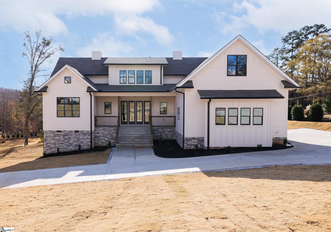 100 Pinelands Place