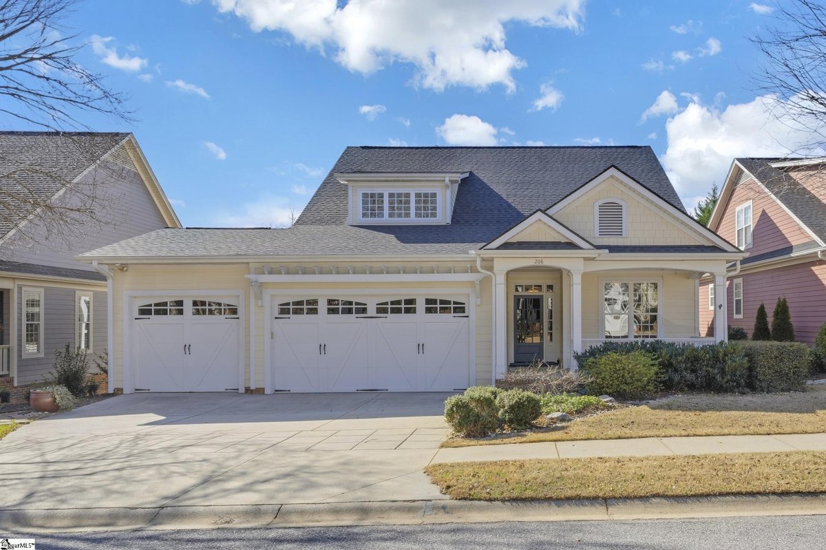 208 Carilion Lane