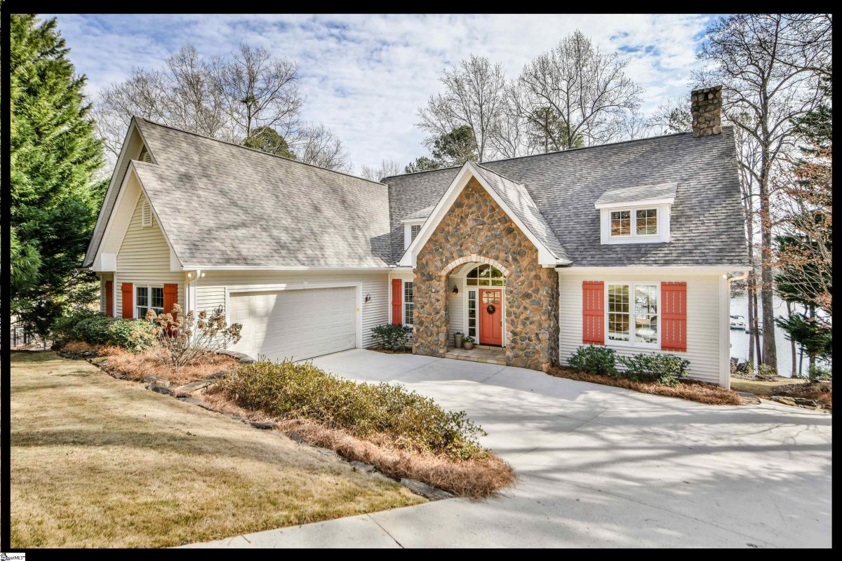 511 Beacon Shores Drive