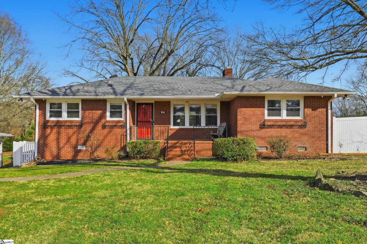 214 Courtney Circle