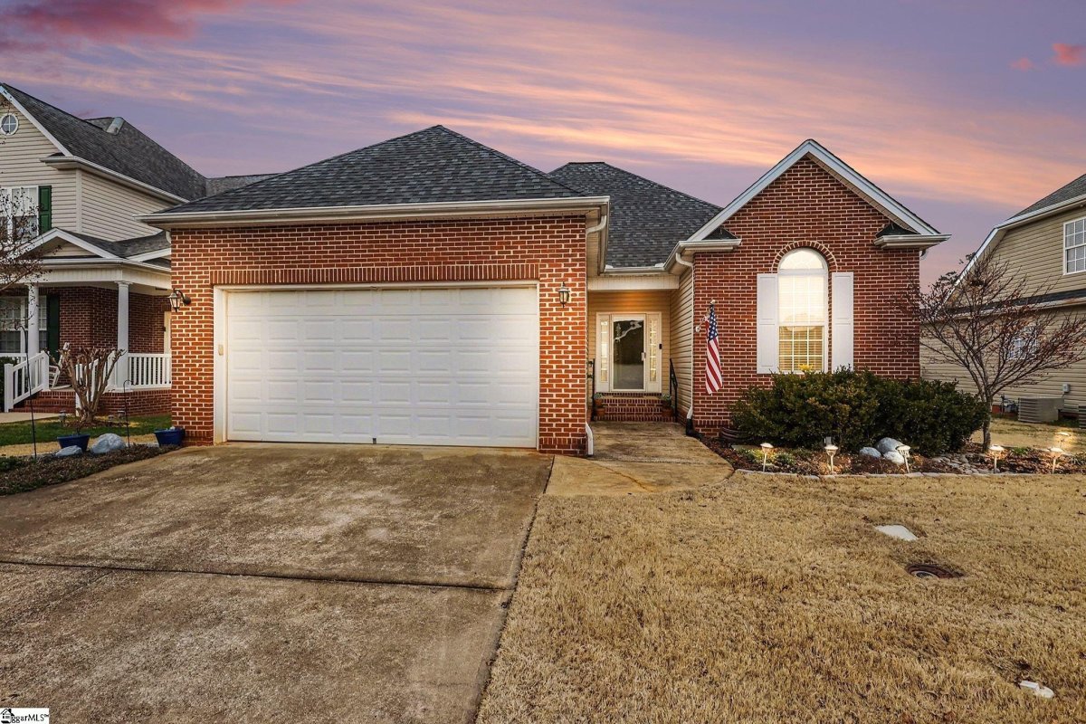 302 Stallion Road