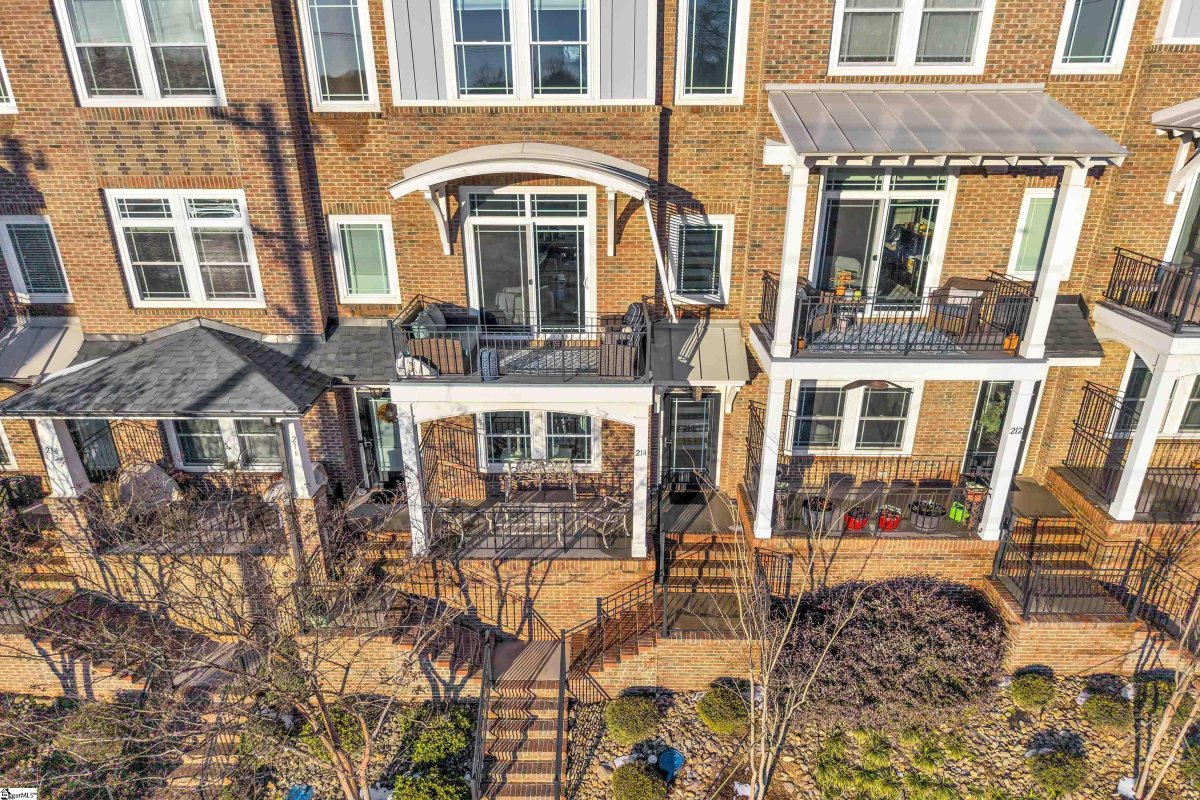 214 Gibbs Street