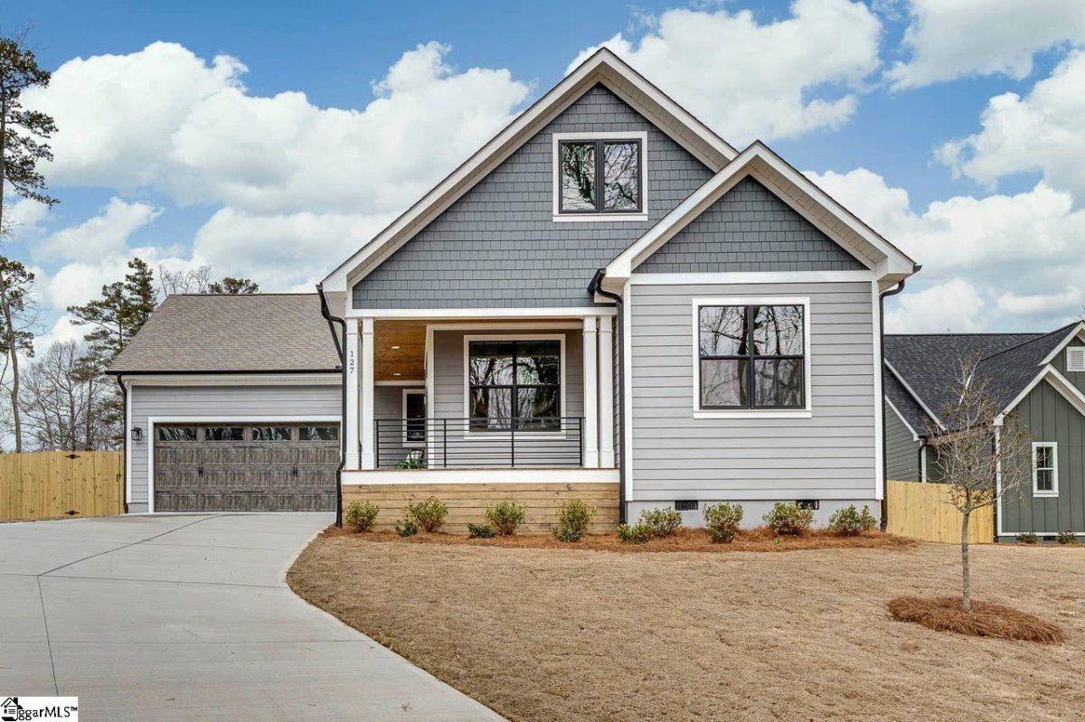 127 Terrace Circle