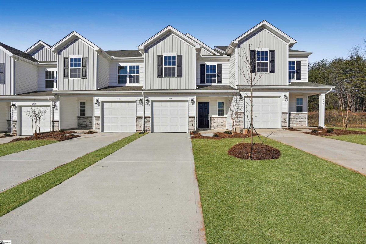 1394 Cattleman Acres Drive