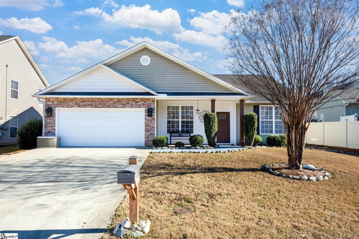 4 Greenbranch Way