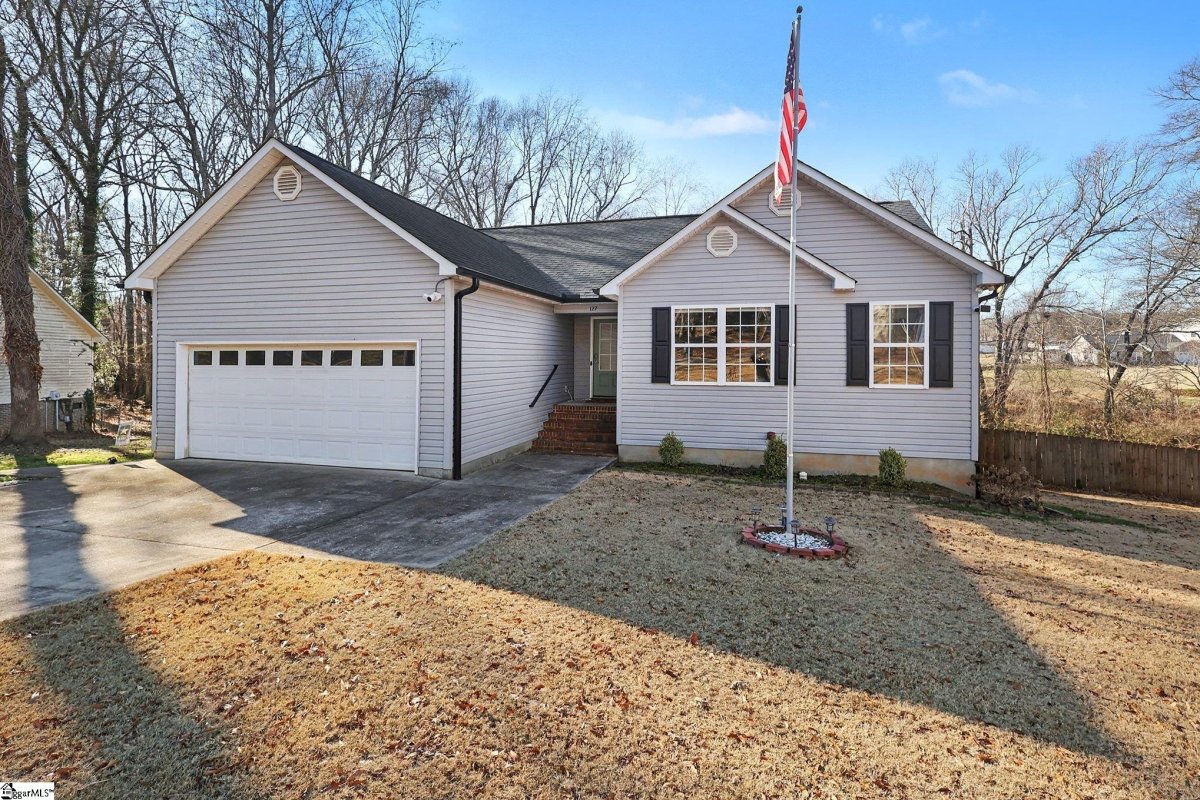 127 Oak Drive