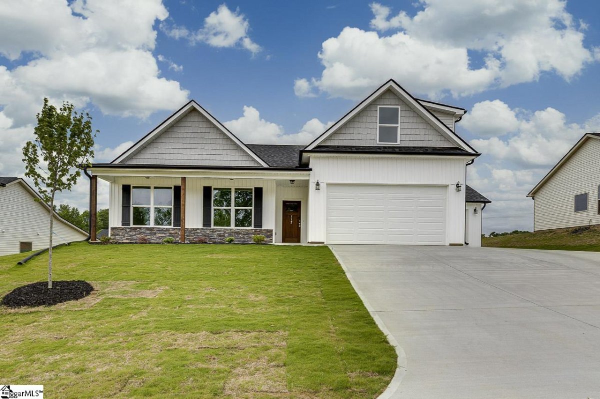 112 Walters Way