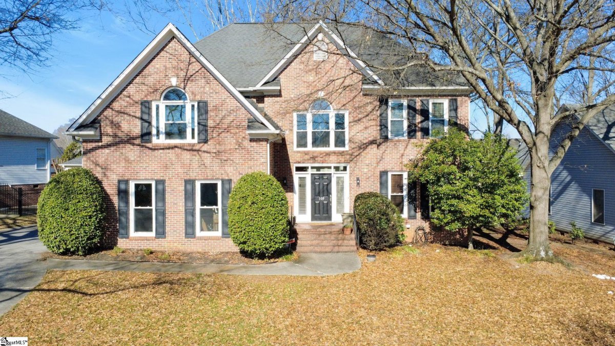 109 E Hypericum Lane