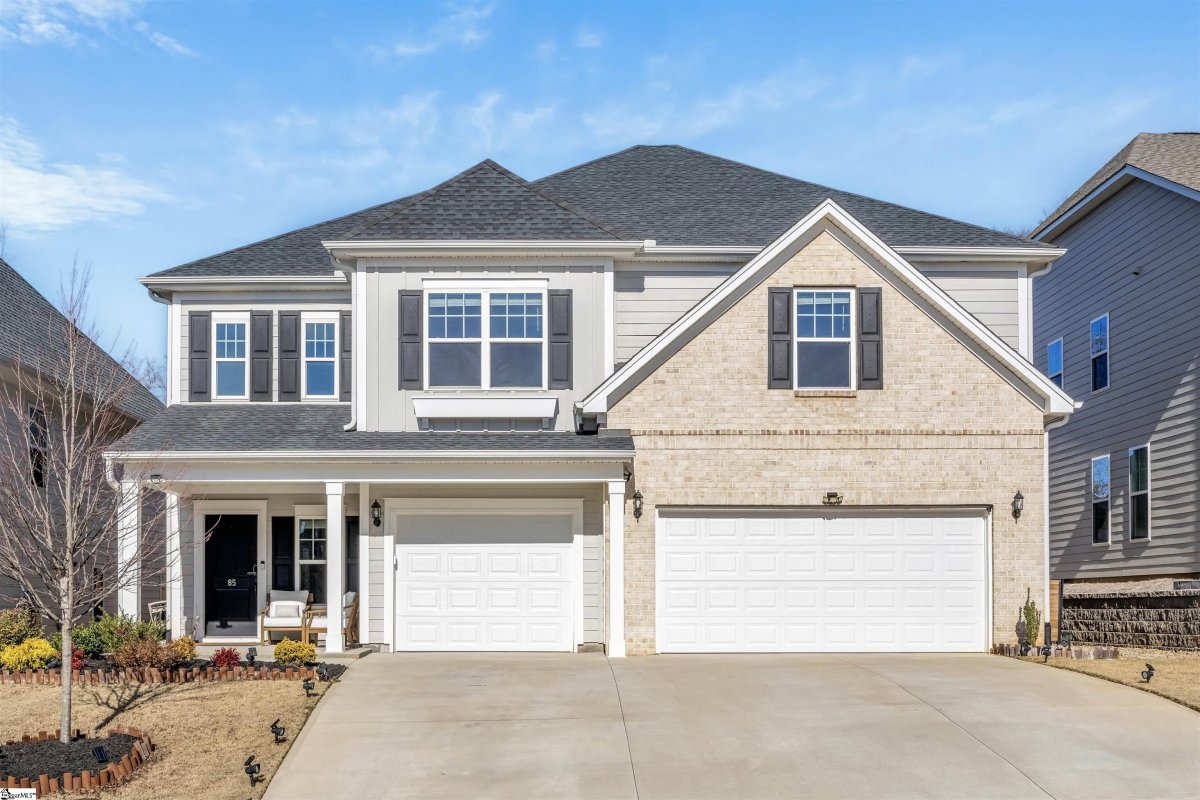 85 Tyrian Drive