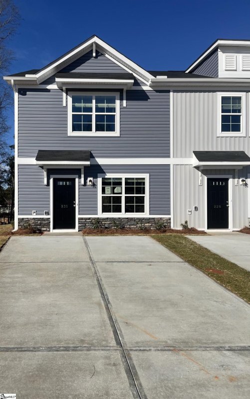 411 Speyside Lane