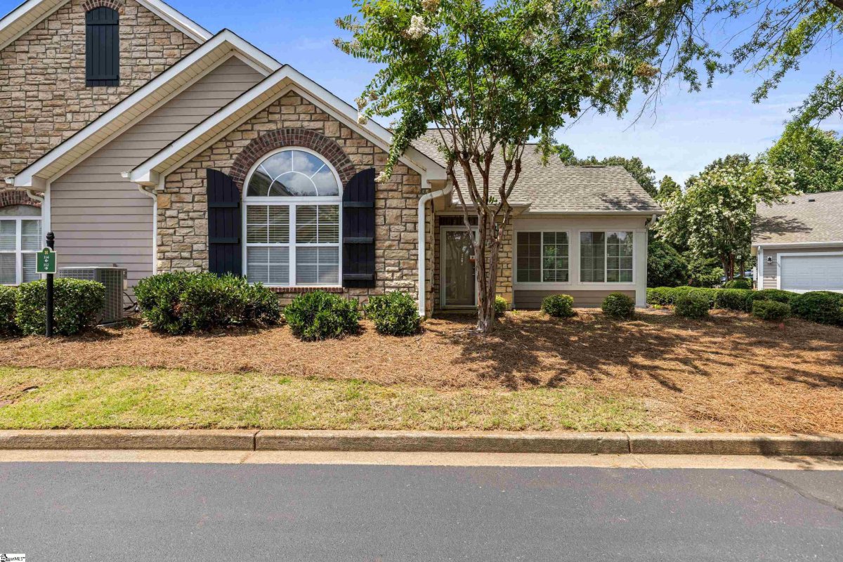 112 Ravines Lane