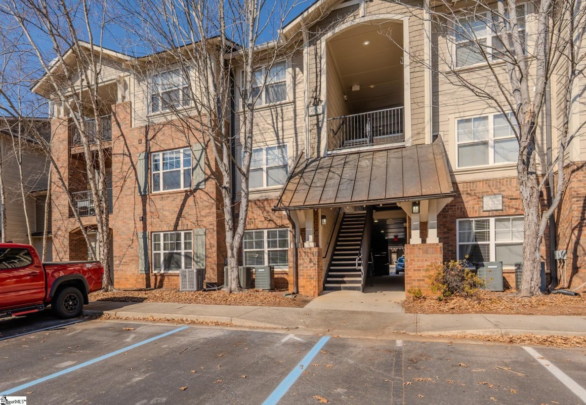 833 Old Greenville Highway Unit 912