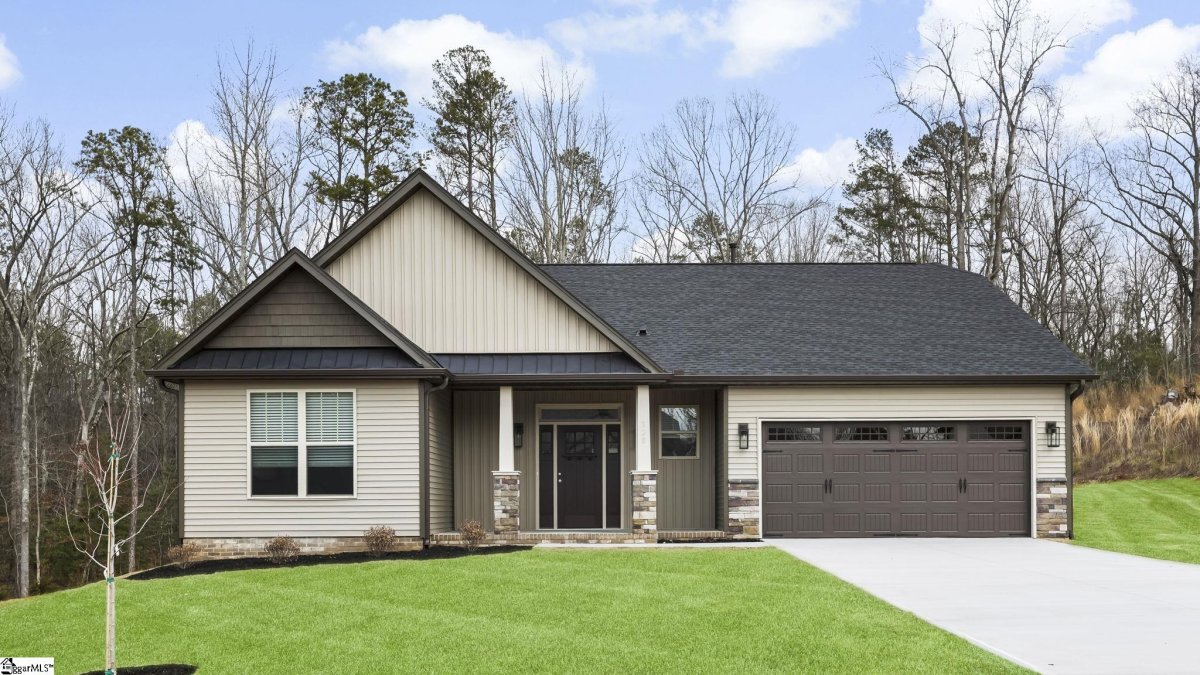 128 Estateside Drive