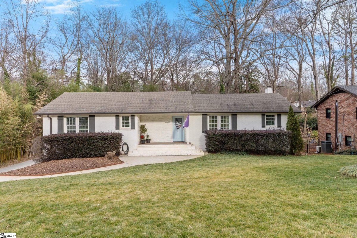 121 Windfield Road