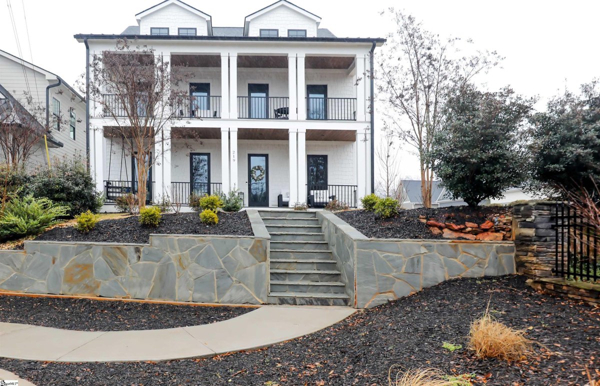 219 Chapin Street