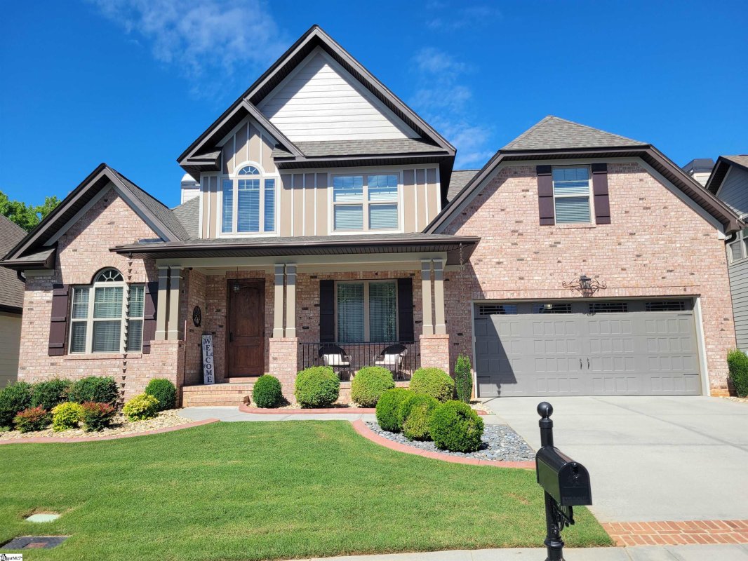 346 Laguna Lane