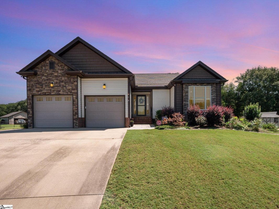 190 Glendower Lane