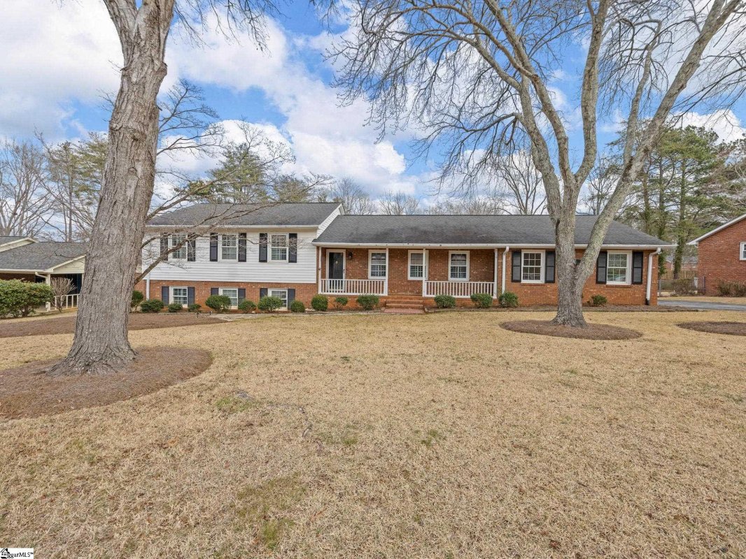 307 Holly Drive