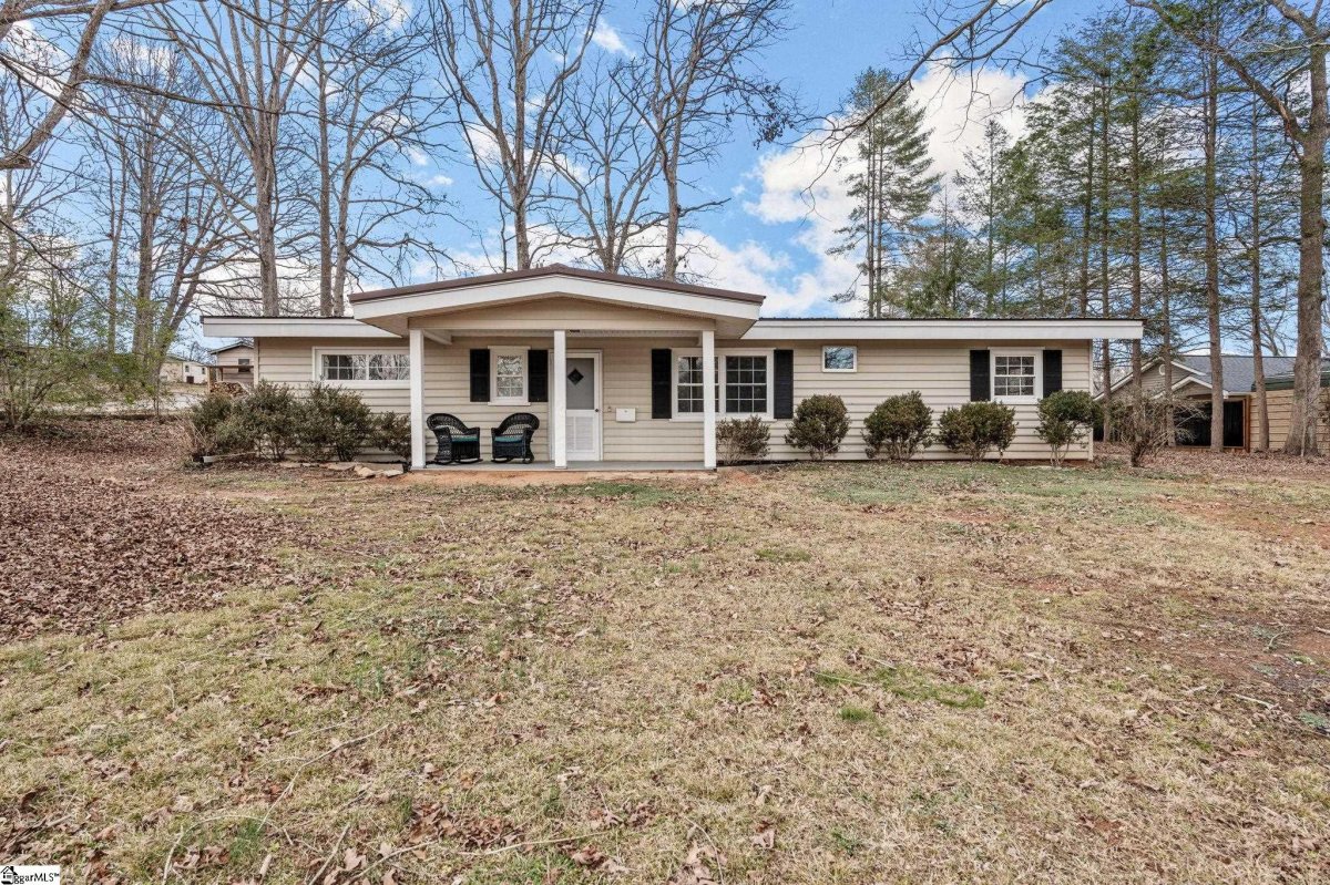 407 Dogwood Lane Extension