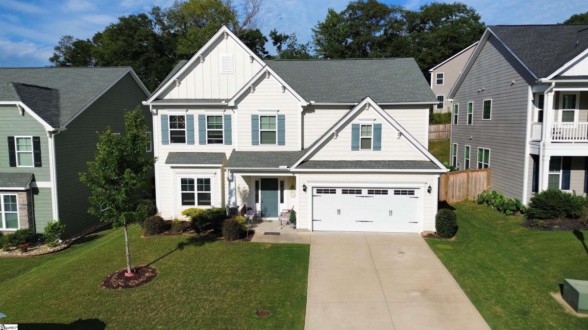 204 Easton Meadow Way