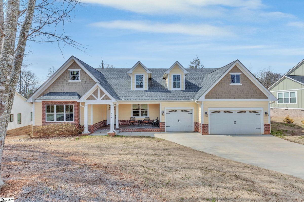 104 Pinelands Place