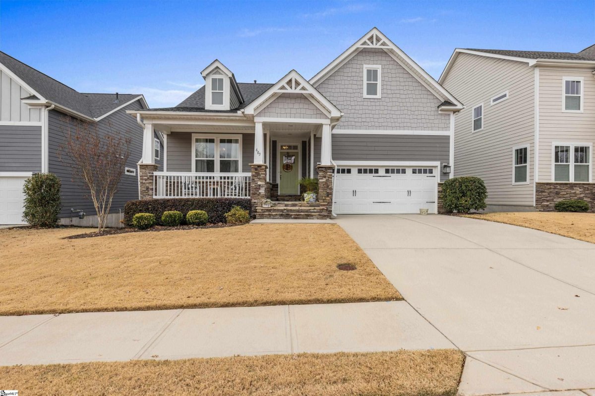 605 Longfellow Way