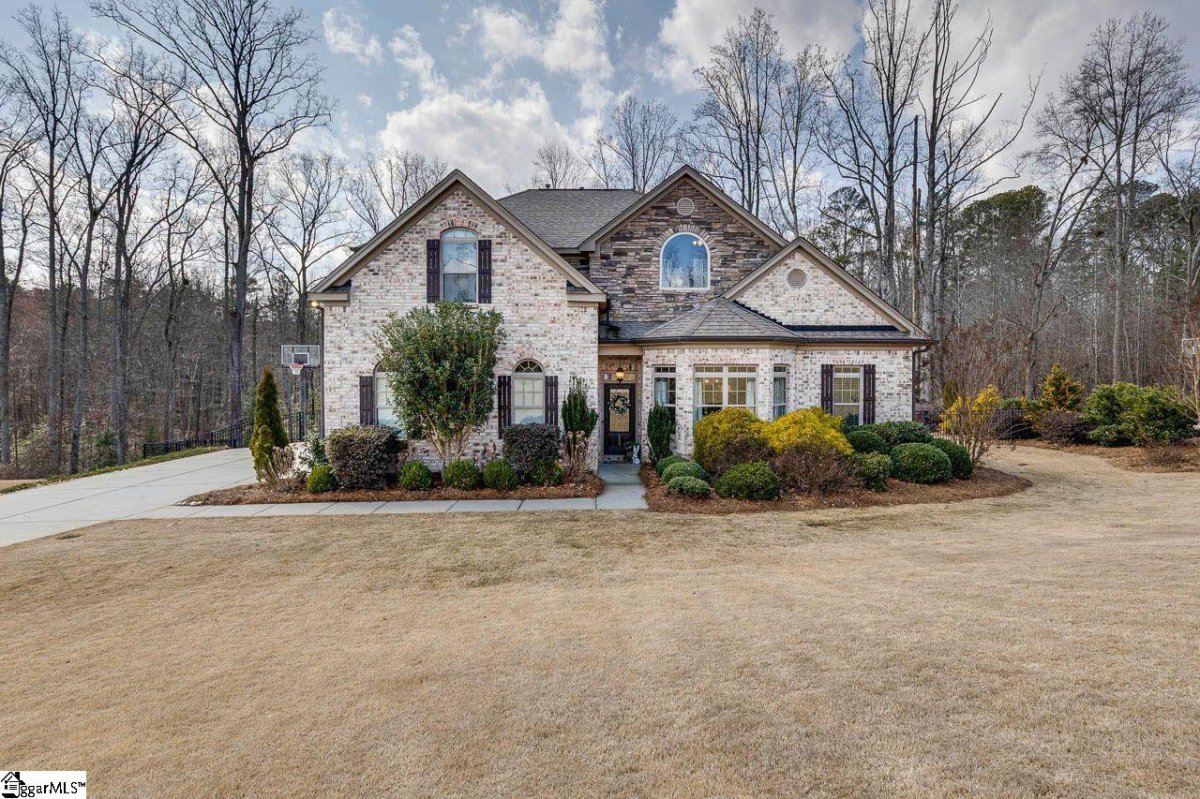 133 James Lake Way