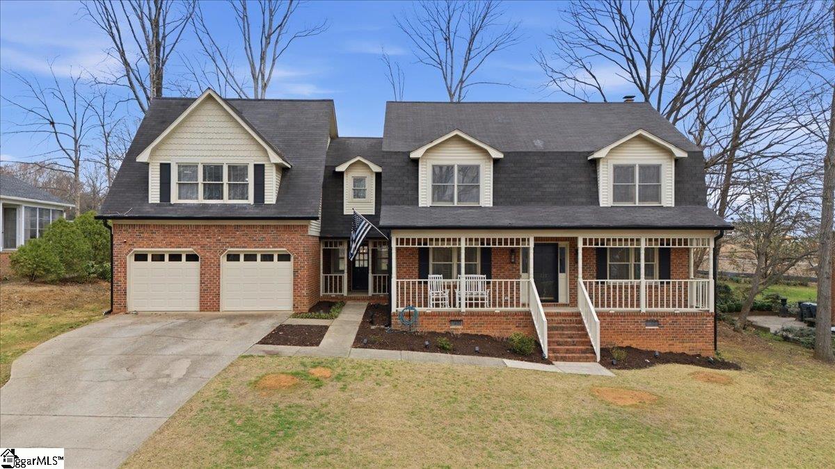 211 E Thistle Lane