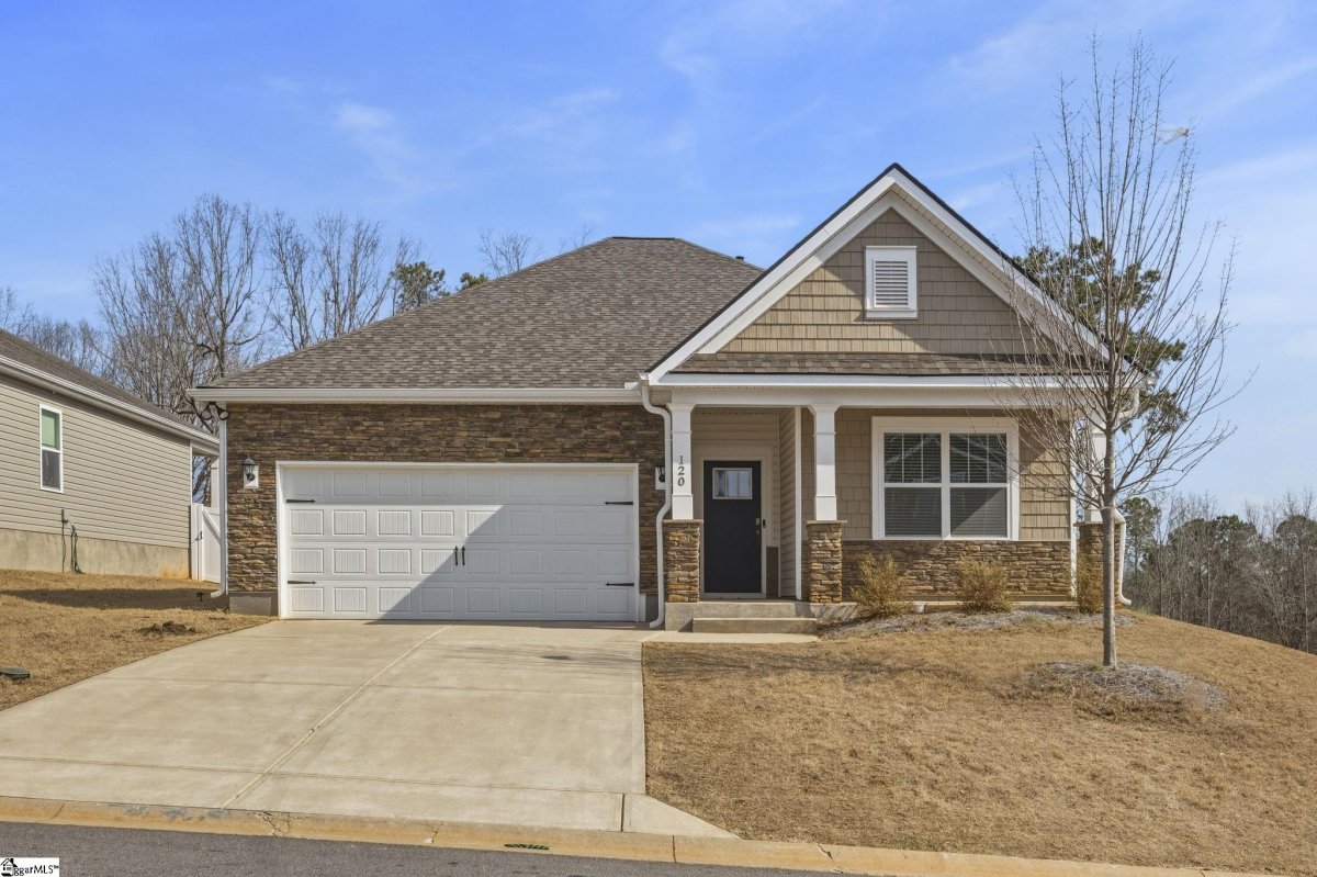 120 Emerald Creek Avenue