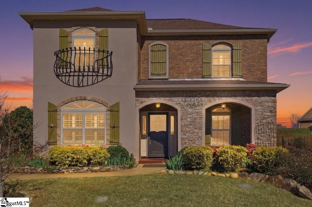 105 Bur Oak Drive