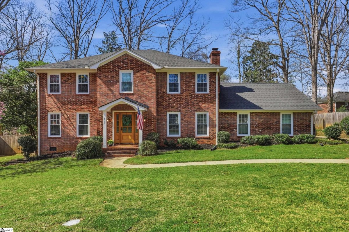 109 Creekside Road