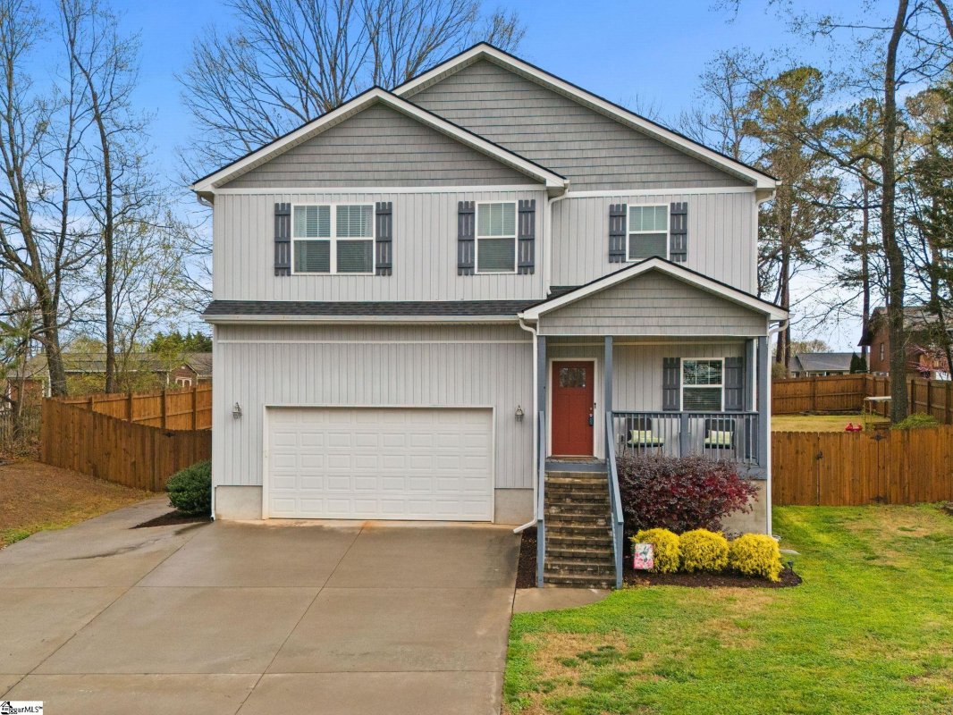 117 N River Hills Drive