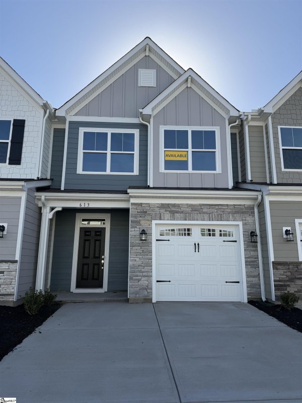613 Autumn Lake Road