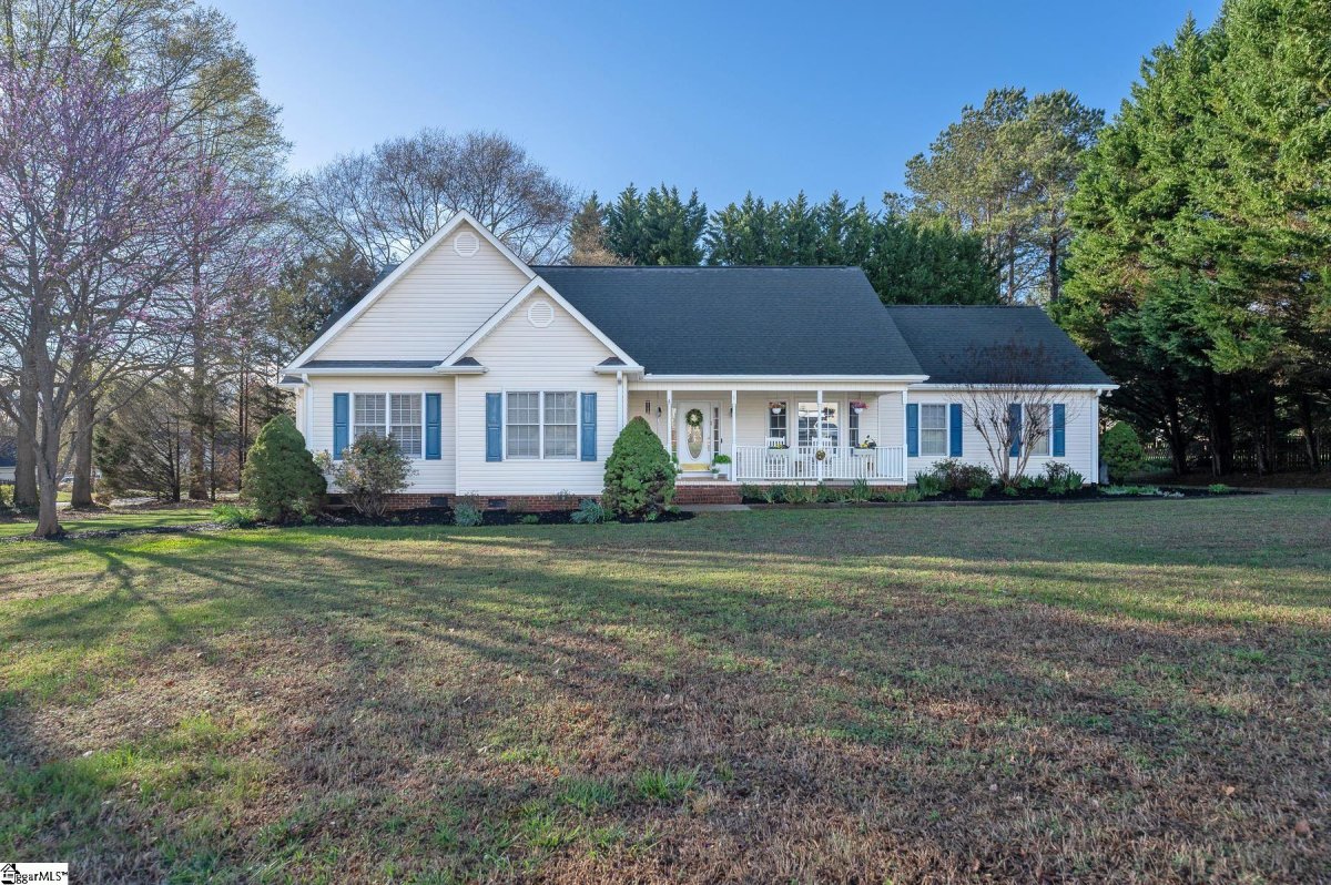 8 Pearle Brook Lane