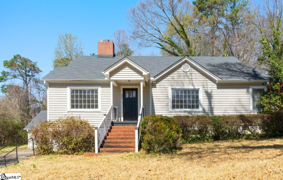 201 Augusta Street