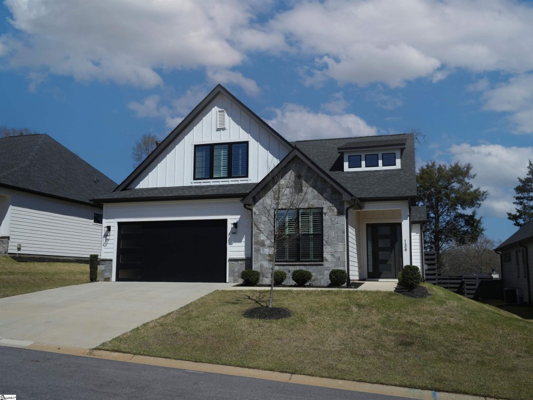 134 Winding Rock Road