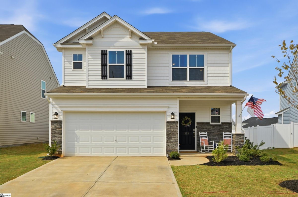 221 Pendergast Road