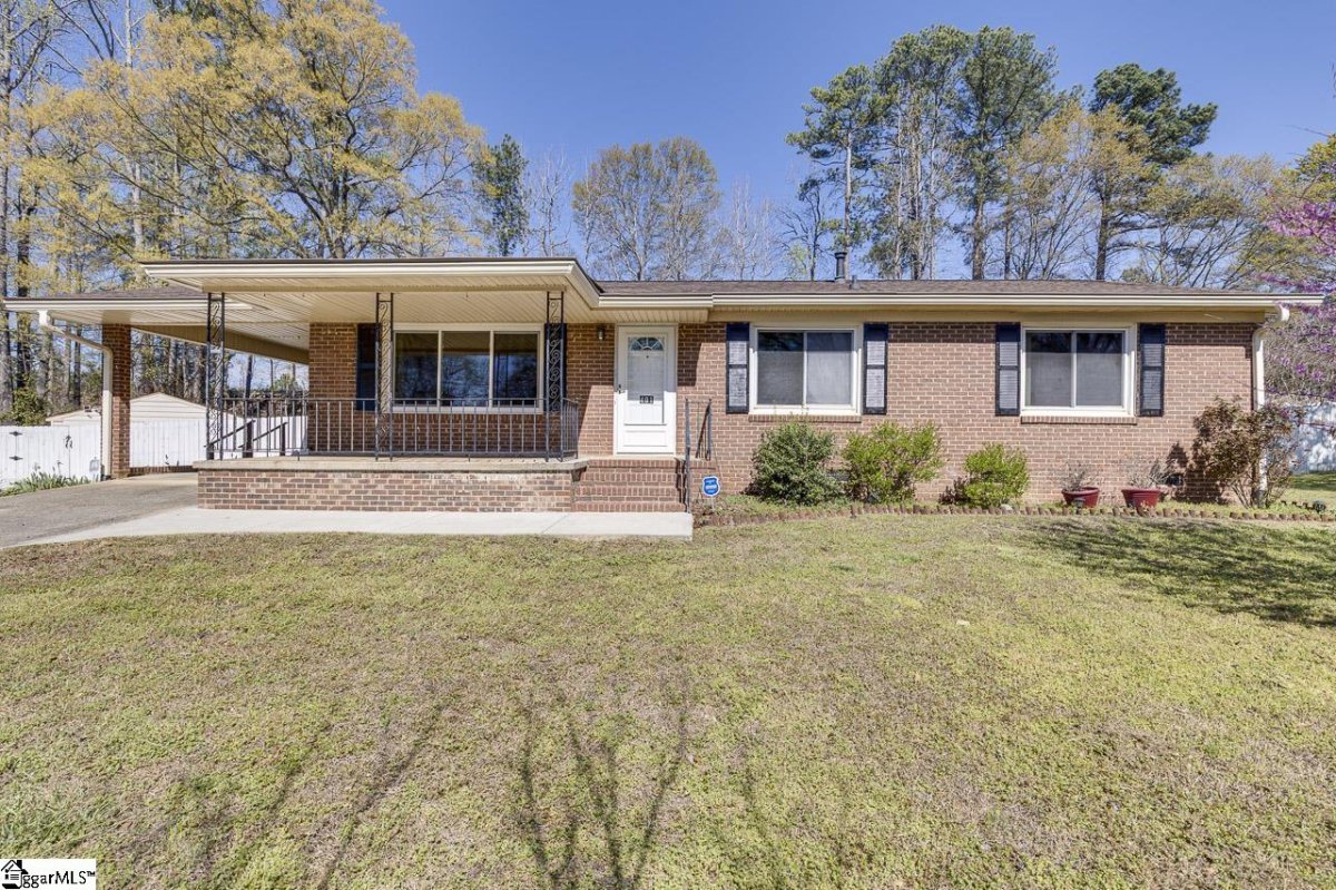 401 Lanewood Drive