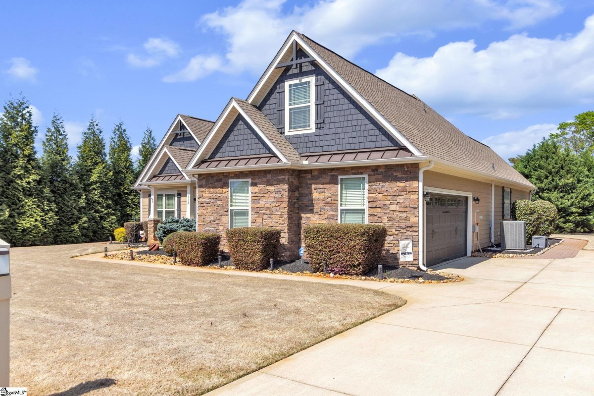 112 Providence Point Lane