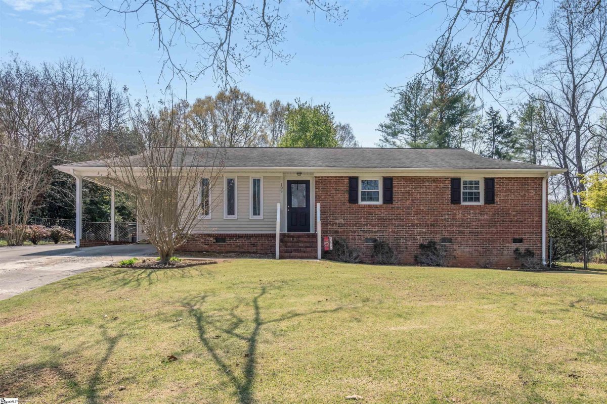 109 Riverview Drive