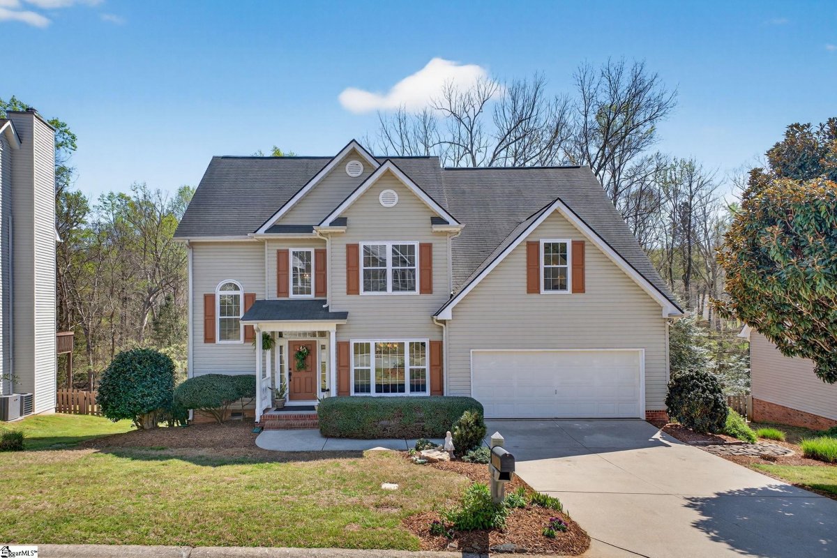 18 Dapple Gray Court