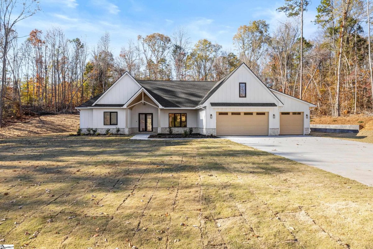 125 E Peninsula Drive