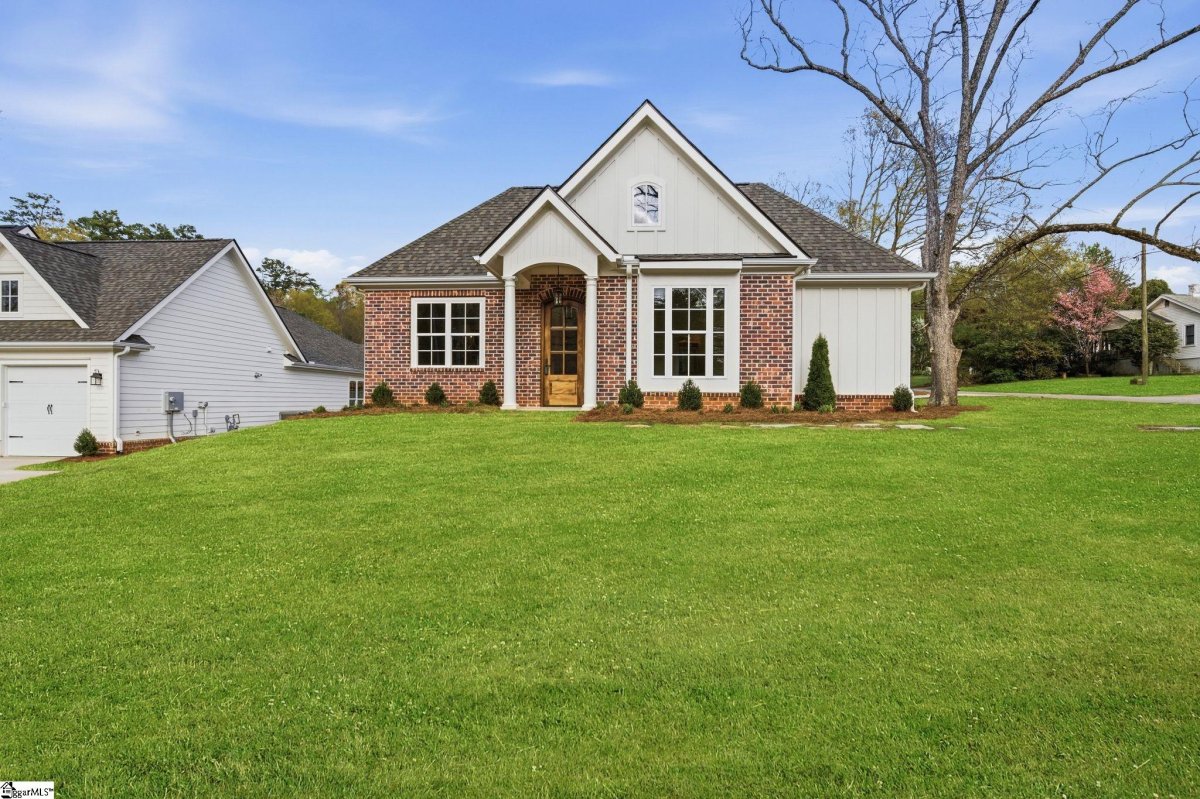 101 E C Avenue Lot C