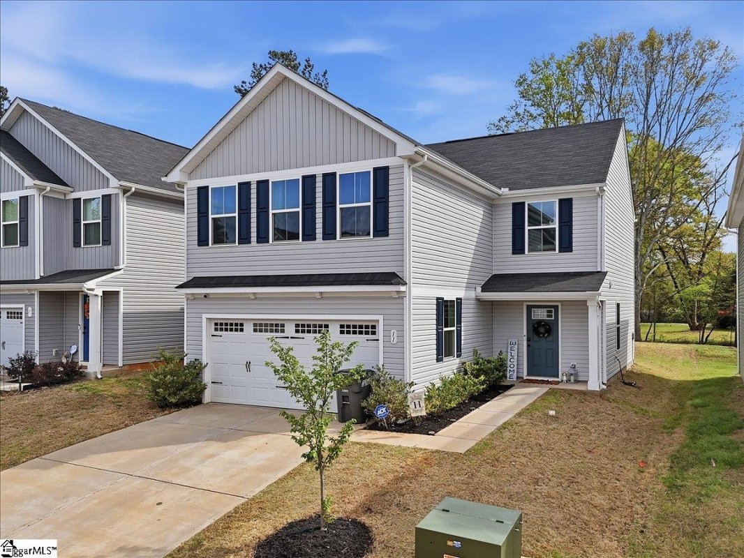 11 Davis Grove Lane