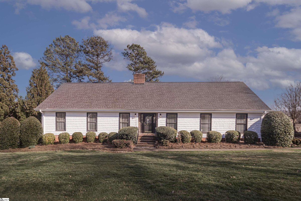 204 Muirfield Drive