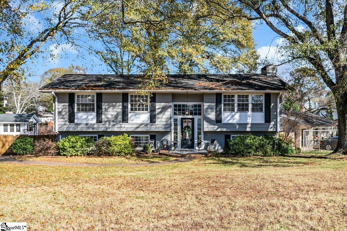 212 Shallowford Road