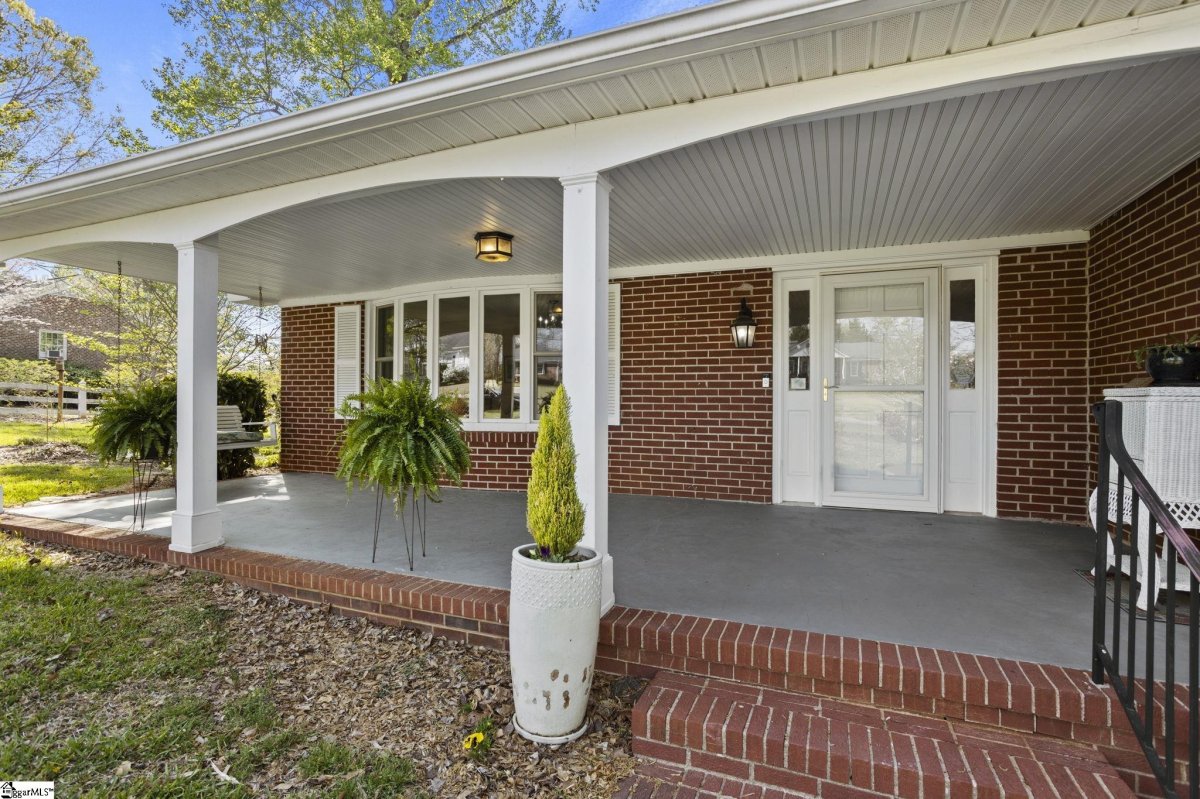 126 Shannon Lake Circle